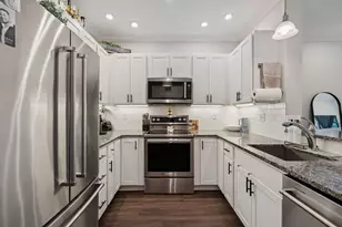 69 Foundry St, Wakefield, MA 01880 - Photo 4