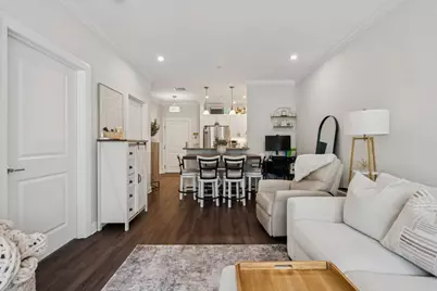 69 Foundry St #206, Wakefield, MA 01880 - Photo 2