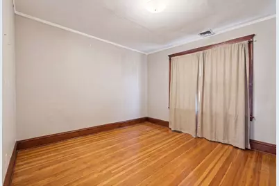 101 Greaton Rd, Boston, MA 02132 - Photo 22