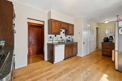 101 Greaton Rd, Boston, MA 02132 - Photo 18