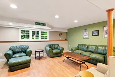 975 Hanover St, Hanover, MA 02339 - Photo 32