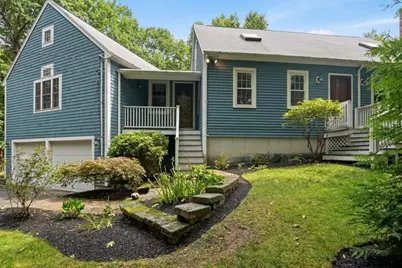 975 Hanover St, Hanover, MA 02339 - Photo 2
