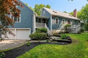 975 Hanover St, Hanover, MA 02339 - Photo 1