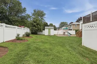 4 Groveland Road, Melrose, MA 02176 - Photo 34