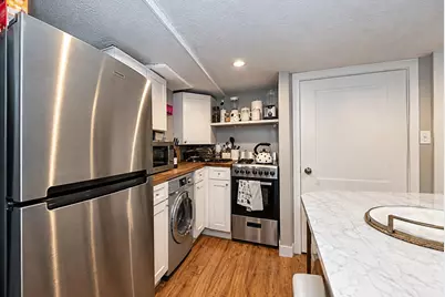 50 Montgomery St #1, Boston, MA 02116 - Photo 6