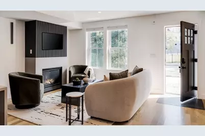 272 E Eagle #1, Boston, MA 02128 - Photo 16