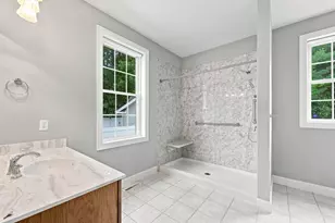 33 Caddyshack Dr, Chicopee, MA 01020 - Photo 22