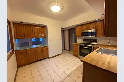 7 Gorham Road #2, Medford, MA 02155 - Photo 2