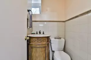 56 Rutland St, Malden, MA 02148 - Photo 24