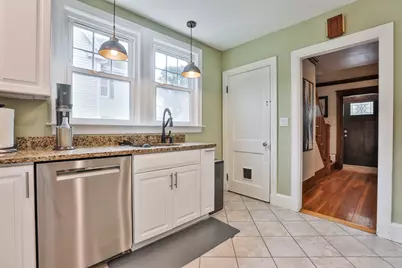 56 Rutland St, Malden, MA 02148 - Photo 10