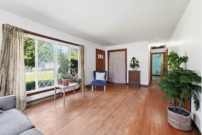 956 Ryan Rd, Northampton, MA 01062 - Photo 6