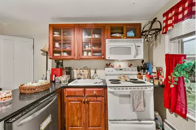 7-9 Goodrich St, Pittsfield, MA 01201 - Photo 16