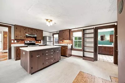 114 Old Amherst Rd, Sunderland, MA 01375 - Photo 4