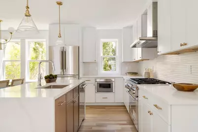 9 Olive Ave #1, Somerville, MA 02143 - Photo 6