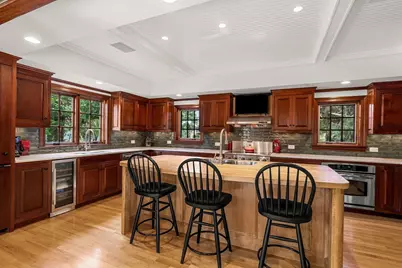 5 Willowdale Rd, Winchester, MA 01890 - Photo 8