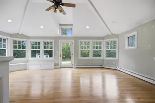 9 Felton Ln, West Newbury, MA 01985 - Photo 4