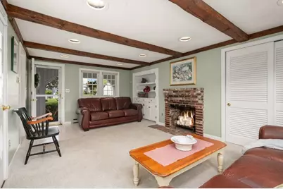 8 Irving St, Danvers, MA 01923 - Photo 6