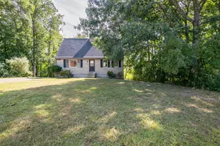 136 North St, Danvers, MA 01923 - Photo 1
