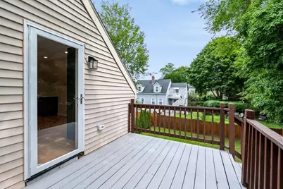 19 Charnock St #2, Beverly, MA 01915 - Photo 4