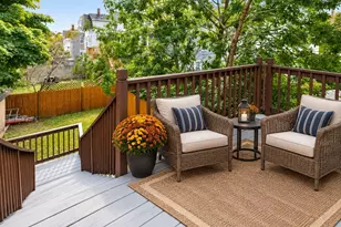 19 Charnock St, Beverly, MA 01915 - Photo 32