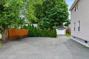19 Charnock St, Beverly, MA 01915 - Photo 34