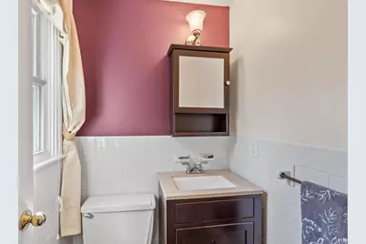54 North St, Leominster, MA 01453 - Photo 18