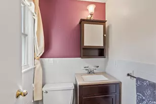 54 North St, Leominster, MA 01453 - Photo 18