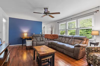 54 North St, Leominster, MA 01453 - Photo 4