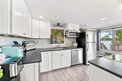 111 King Philip Rd, Norton, MA 02766 - Photo 14