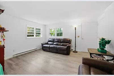 48 Sorrento St, Worcester, MA 01602 - Photo 10