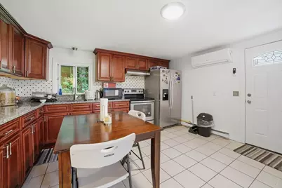 48 Sorrento St, Worcester, MA 01602 - Photo 12
