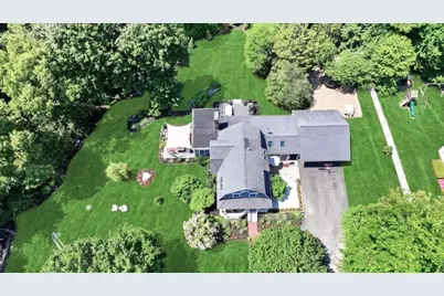 81 Hobart St, Hingham, MA 02043 - Photo 30