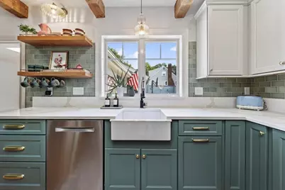 81 Hobart St, Hingham, MA 02043 - Photo 6