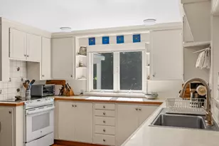 11 Cedar Ln, Cohasset, MA 02025 - Photo 12