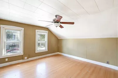 309 Cottage St, New Bedford, MA 02740 - Photo 12