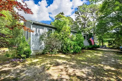 27 Crooked Meadow, Falmouth, MA 02536 - Photo 14