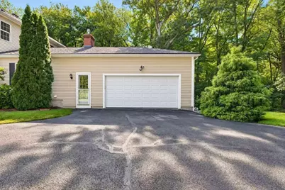 76 McLean St, Wellesley, MA 02481 - Photo 4