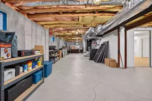 76 McLean St, Wellesley, MA 02481 - Photo 34