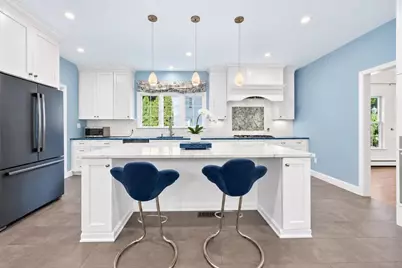 76 McLean St, Wellesley, MA 02481 - Photo 8