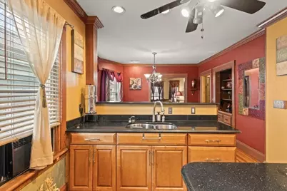 15 Whitten St, Boston, MA 02122 - Photo 6