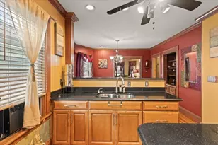15 Whitten St, Boston, MA 02122 - Photo 6