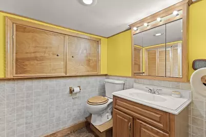 15 Whitten St, Boston, MA 02122 - Photo 36