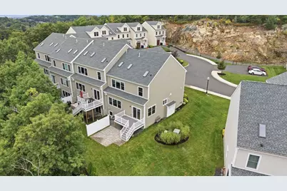 14 Blueberry Hill Ln #14, Melrose, MA 02176 - Photo 34