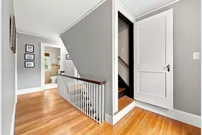 6 Geneva Rd, Melrose, MA 02176 - Photo 16