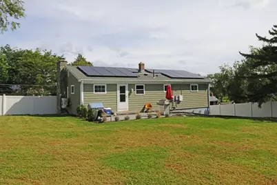 85 Forsyth Ave, Somerset, MA 02726 - Photo 8