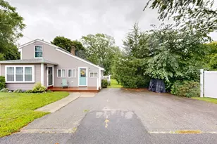 42 Clancy St, Swansea, MA 02777 - Photo 4