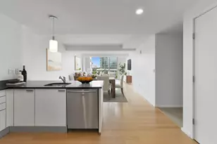 2 Earhart St, Cambridge, MA 02141 - Photo 12