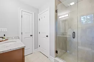74 Pearl St, Woburn, MA 01801 - Photo 12