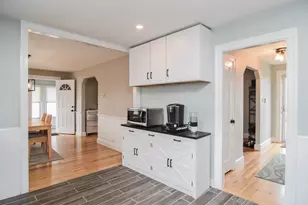 51 Emerson Ave, Peabody, MA 01960 - Photo 6