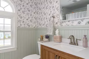 2 Sawmill Cir, Charlton, MA 01507 - Photo 20